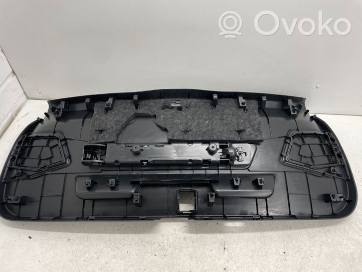 Audi Q3 F3 Muu vararenkaan verhoilun elementti 83A867979