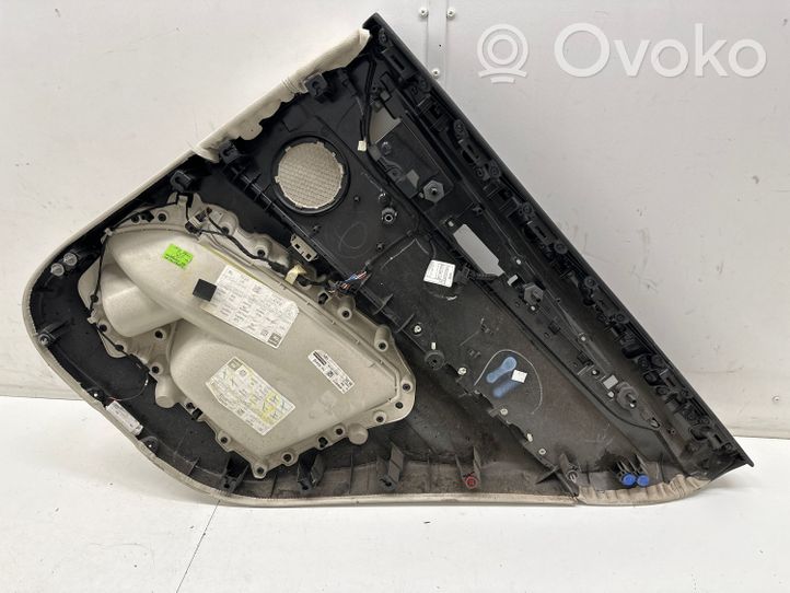 BMW X5 F15 Takaoven verhoilu 4294611