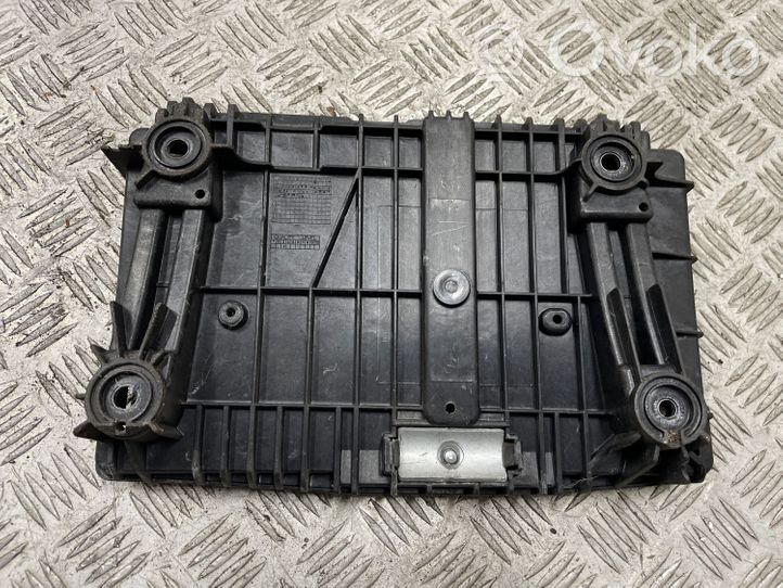Mercedes-Benz C W205 Battery tray A2056200118