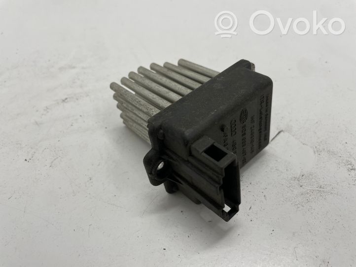 Audi A6 S6 C6 4F Salona mazā radiatora ventilatora relejs 4B0820521