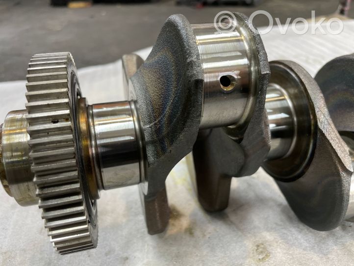 BMW 2 F46 Vilebrequin du moteur 8671497