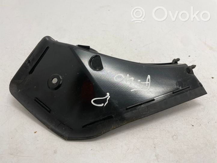 BMW 1 F40 Listwa pod lampę tylną 647130