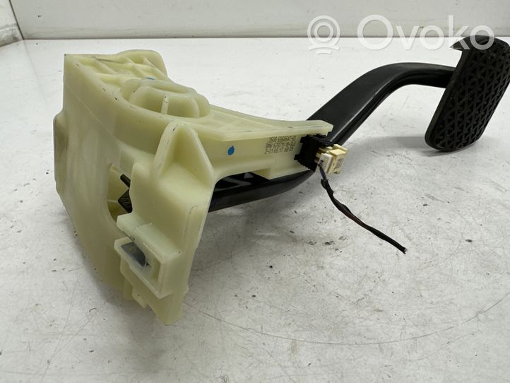 BMW 4 F32 F33 Pedale del freno 6860647