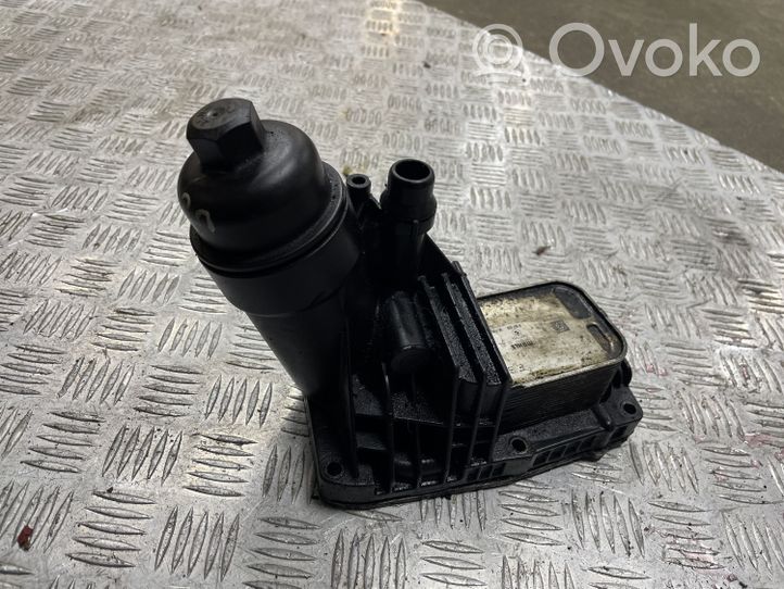 BMW 5 F10 F11 Supporto di montaggio del filtro dell’olio 70377932