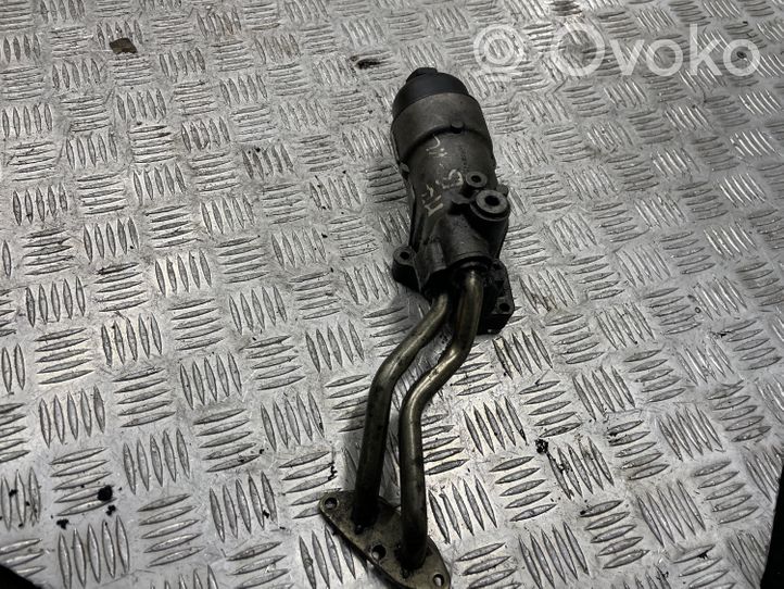 Mercedes-Benz B W245 Support de filtre à huile A6401800710