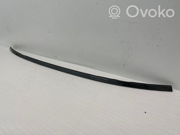 BMW 3 F30 F35 F31 Apdailinė stogo juosta "moldingas" 7258182