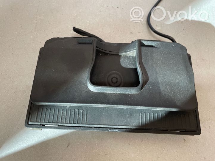 BMW 7 G11 G12 Module de charge sans fil 6827189