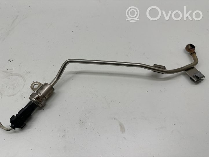 BMW 5 G30 G31 Sensore di pressione dei gas di scarico 8570936