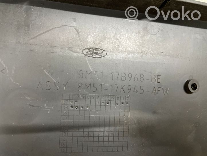 Ford Focus Grotelės viršutinės 8M5117B968