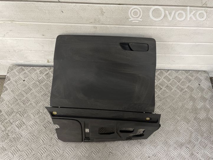 Audi Q2 - Vano portaoggetti 81C857035A