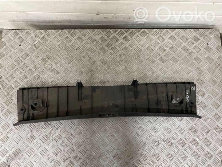 Toyota Avensis T270 Trunk/boot sill cover protection 5838705100