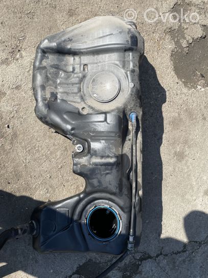 BMW 3 F30 F35 F31 Serbatoio del carburante 