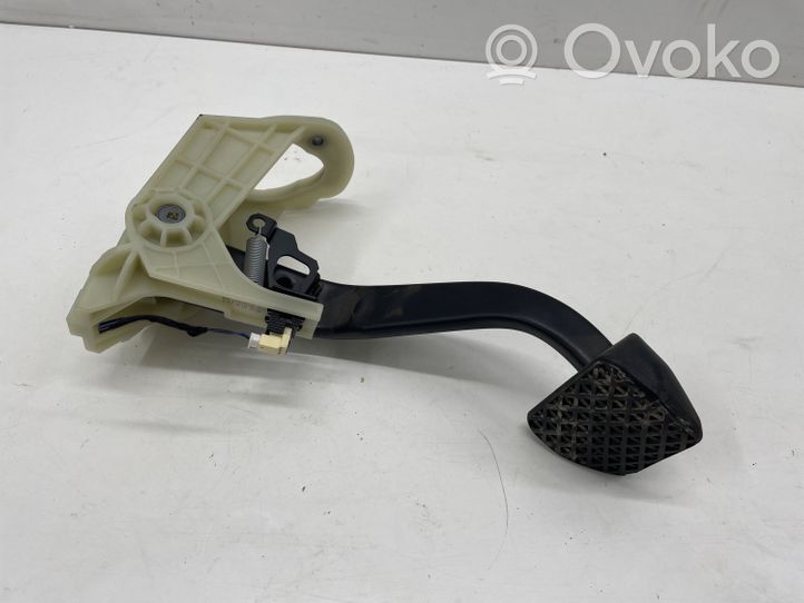 BMW 3 F30 F35 F31 Pédale de frein 6860647