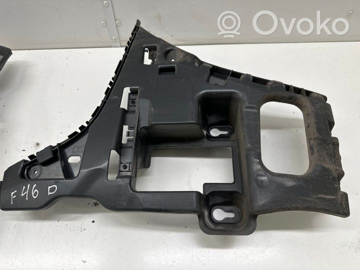 BMW 2 F46 Support de pare-chocs arrière 7318754