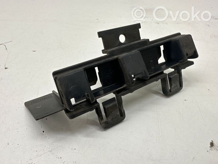 BMW 2 F46 Support, marche-pieds 7327319
