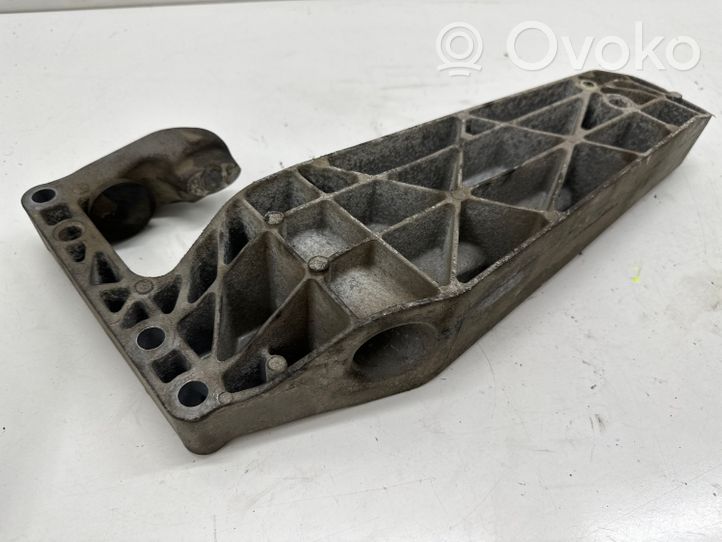 BMW X3 F25 Supporto di montaggio scatola del cambio 6786567