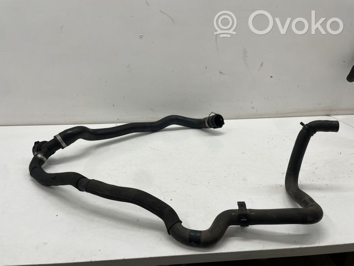 BMW 2 F45 Engine coolant pipe/hose 8609206