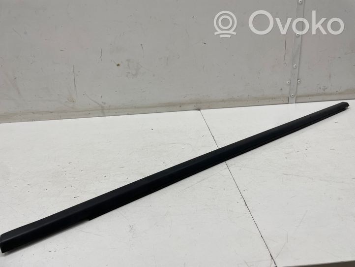 Opel Insignia B Rivestimento modanatura del vetro della portiera anteriore 39108818