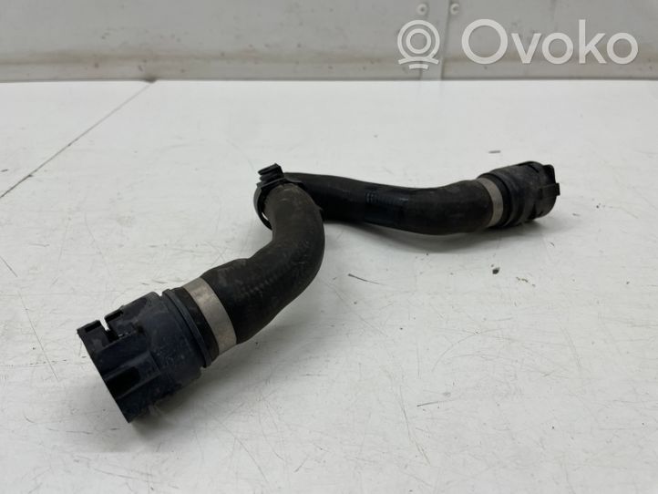 Opel Insignia B Tubo flessibile del liquido di raffreddamento del motore 39087133