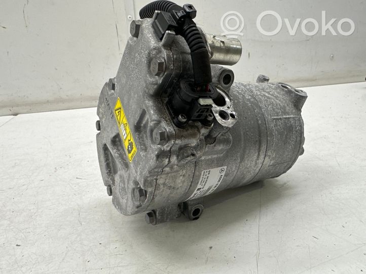 Mercedes-Benz A W177 Compresseur de climatisation A0008302201