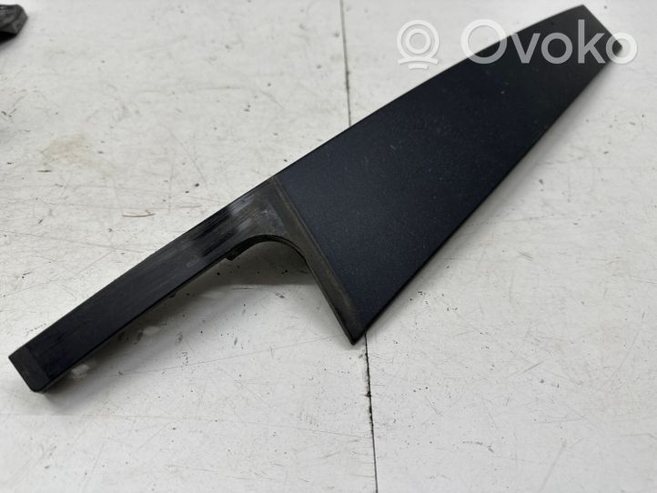 BMW 3 F30 F35 F31 Rear door trim (molding) 7258308