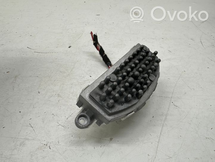 BMW 3 F30 F35 F31 Salono pečiuko ventiliatoriaus rėlė 9276112