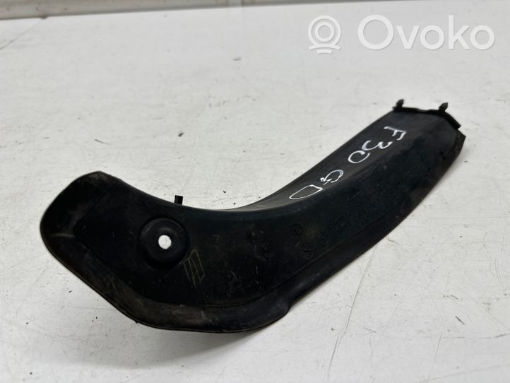 BMW 3 F30 F35 F31 Takavalon valaisimen muotolista 7290652