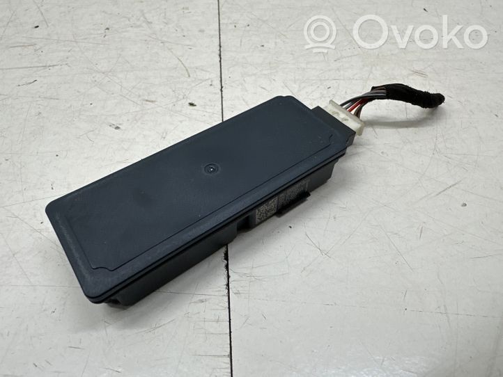 BMW X7 G07 Antenos valdymo blokas 5A707E0