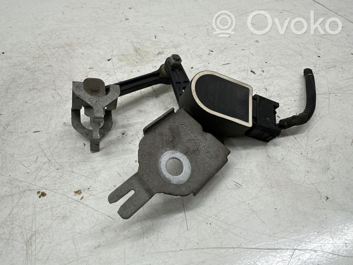 Mercedes-Benz C W205 Augstuma sensors (priekšējo lukturu) A0009053704