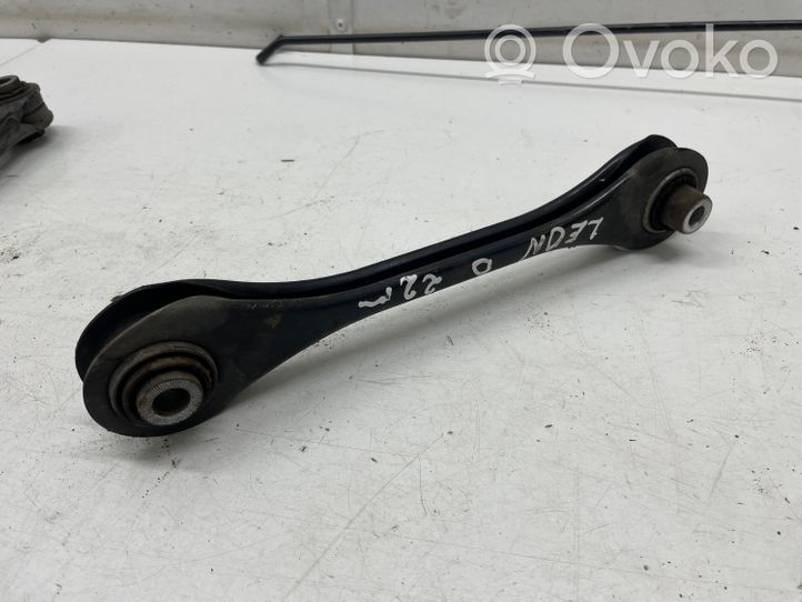 Seat Leon IV Braccio di controllo sospensione posteriore superiore/braccio oscillante 5Q0501529G