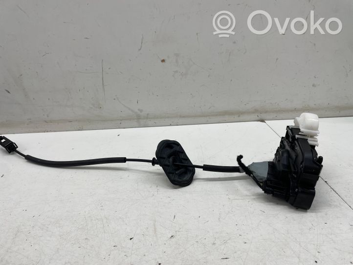 Ford Focus Front door lock E01938105