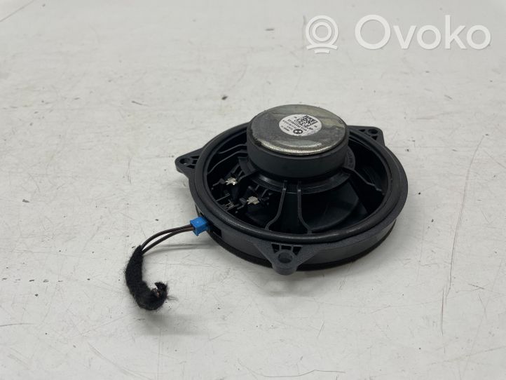 BMW 3 G20 G21 Haut-parleur de porte avant 2622560