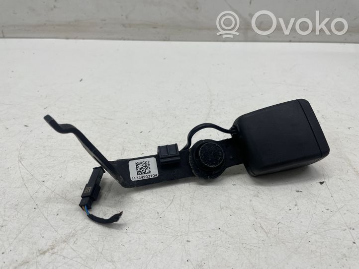 BMW 3 G20 G21 Boucle de ceinture de sécurité arrière 7442031