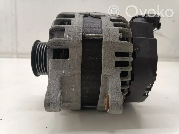 Mercedes-Benz CLA C117 X117 W117 Generatore/alternatore A0009063322