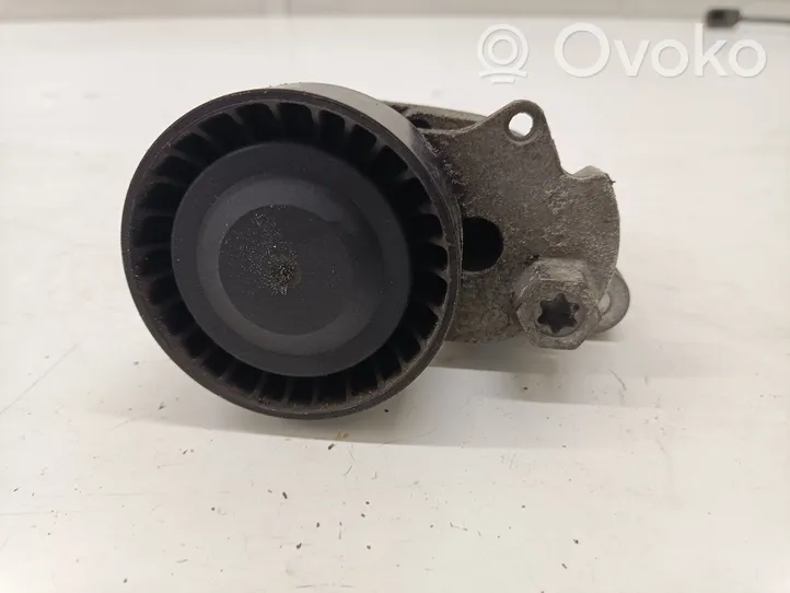 Audi Q2 - Napinacz paska alternatora 04E145299