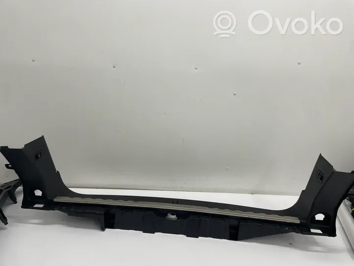 BMW 5 G30 G31 Rivestimento di protezione sottoporta del bagagliaio/baule 6479503