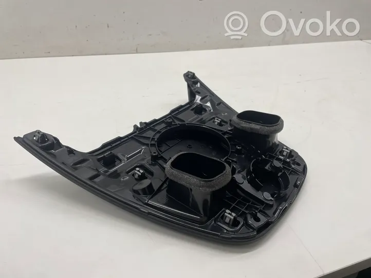 BMW 5 G30 G31 Autres pièces intérieures 6821112