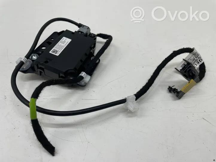 Tesla Model 3 Moduł / Sterownik USB 109329500A