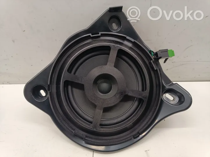 Mercedes-Benz E W213 Subwoofer-bassokaiutin A2058201502