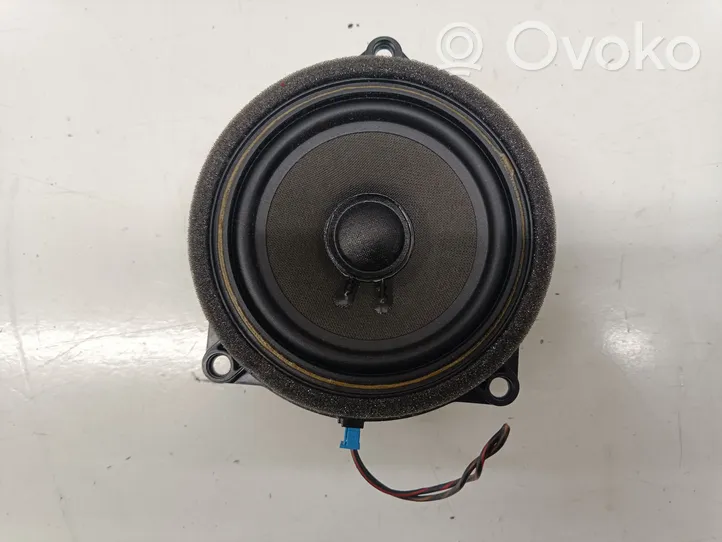 BMW 5 G30 G31 Haut-parleur de porte avant 9395858