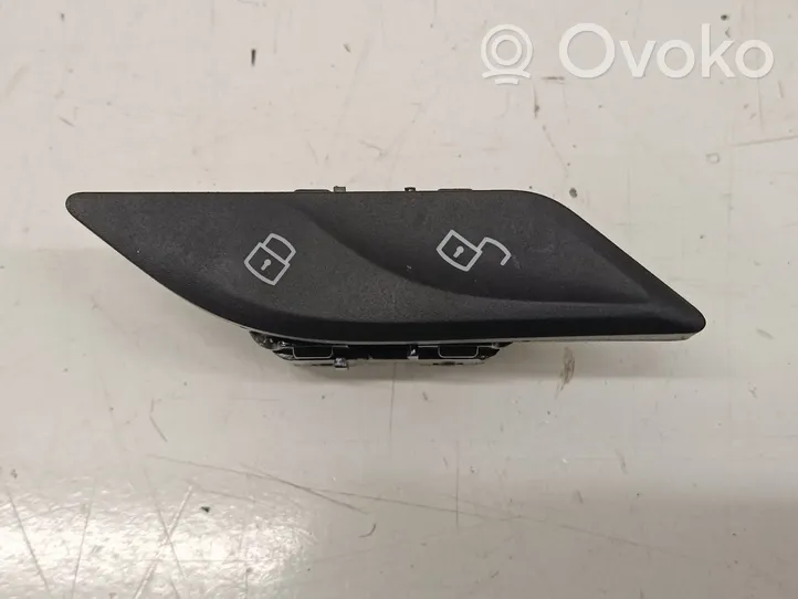 BMW 5 G30 G31 Interruttore a pulsante della chiusura centralizzata 9860545