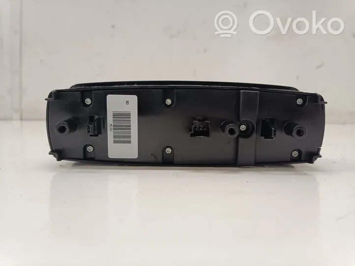 Mercedes-Benz R W251 Electric window control switch A2518300290