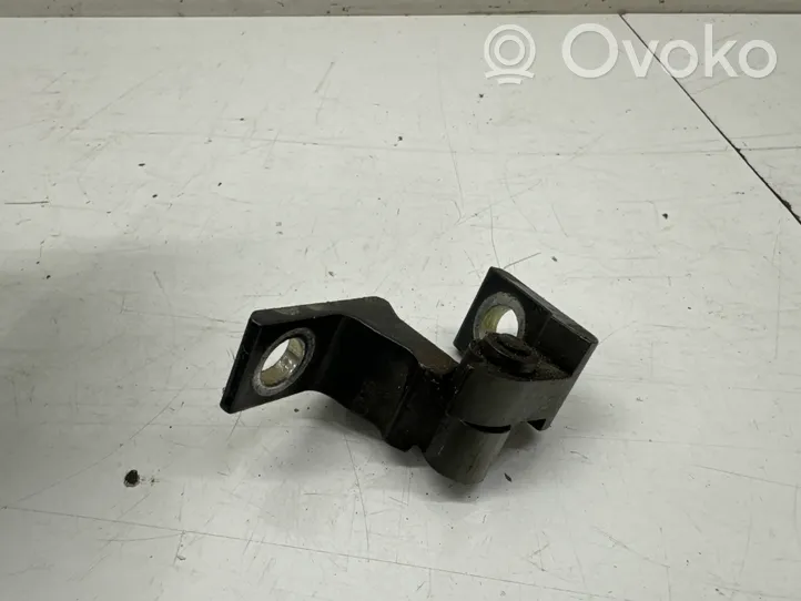 Volkswagen Polo V 6R Rear door lower hinge 