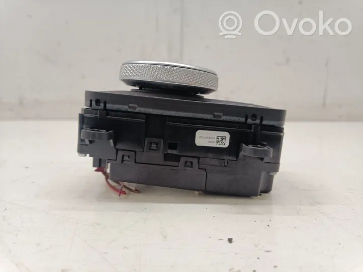 BMW 1 F40 Head unit multimedia control 5A32A39