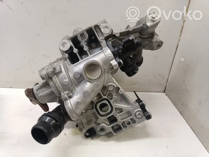 BMW 3 G20 G21 Vesipumppu 8650987