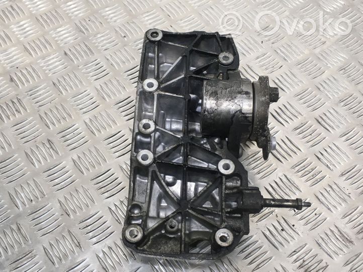 BMW 6 F06 Gran coupe Supporto del generatore/alternatore 8506863