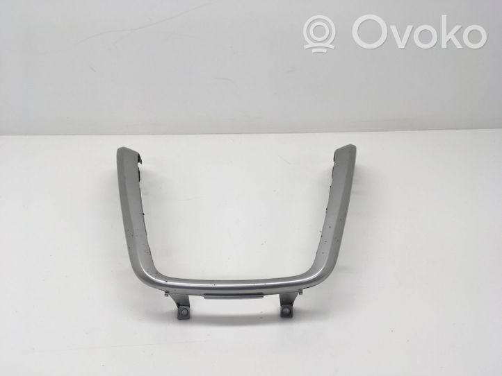 Nissan Murano Z52 Inserti decorativi cornice della consolle centrale 684135AA0A