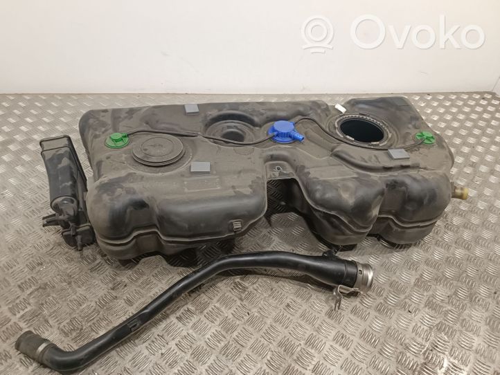 BMW 2 F46 Réservoir de carburant 