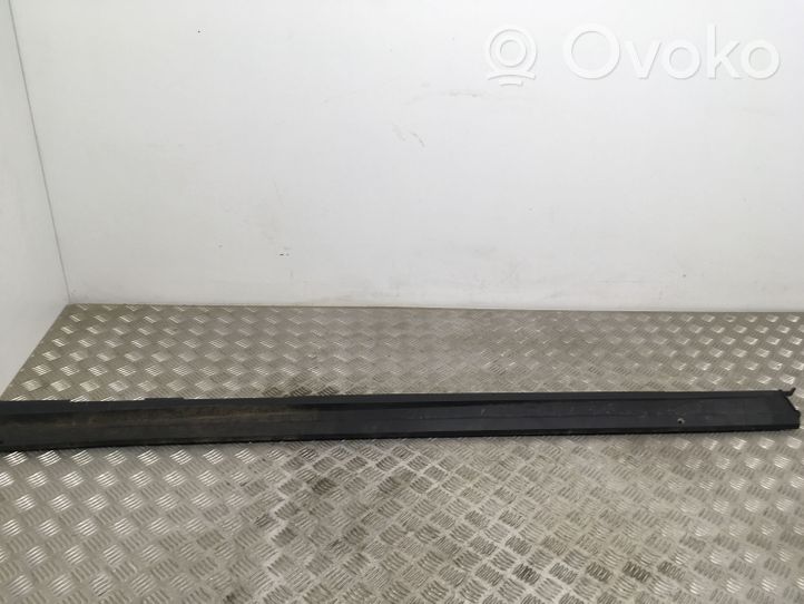 Toyota RAV 4 (XA50) Verkleidung Schweller vorne 7586042030