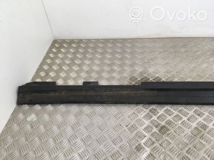 Toyota RAV 4 (XA50) Verkleidung Schweller vorne 7586042030